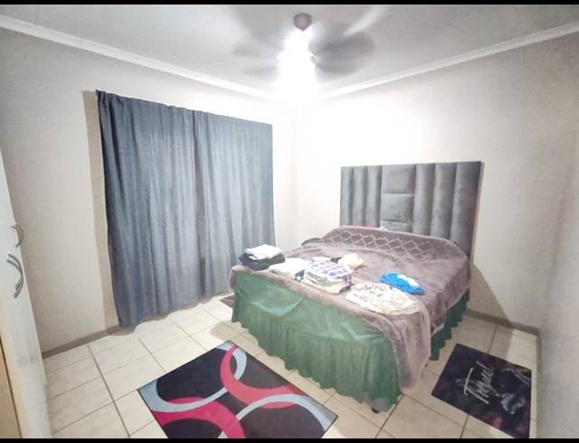 2 BEDROOM TOWNHOUSE FOR SALE IN KOOKRUS